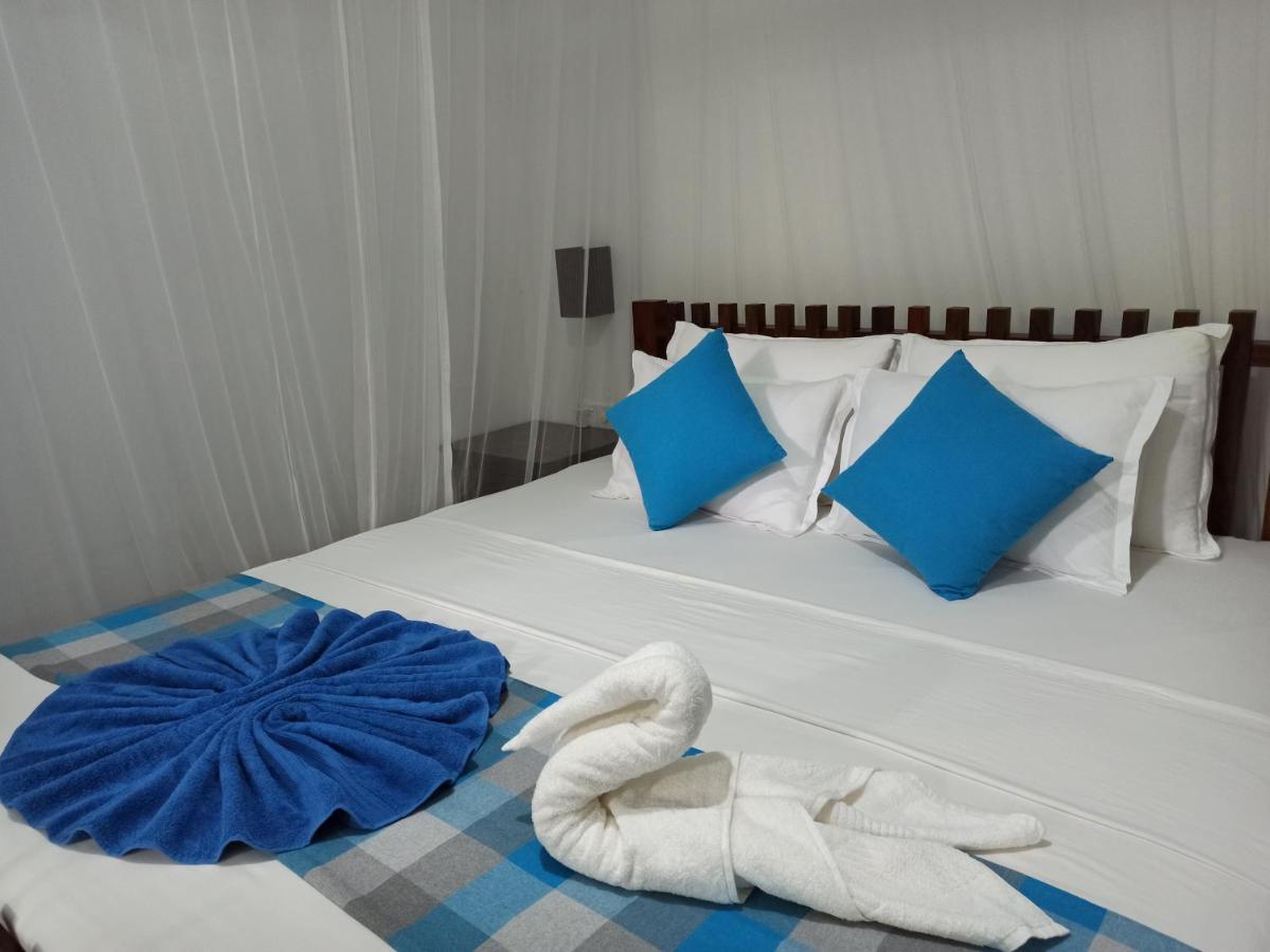 Butterfly Jewel Bed & Breakfast Unawatuna Bagian luar foto