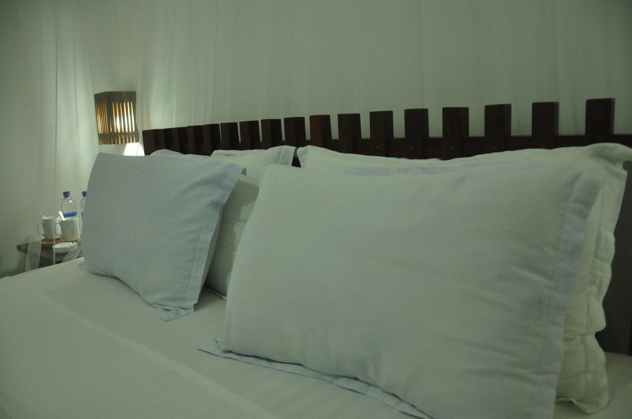 Butterfly Jewel Bed & Breakfast Unawatuna Bagian luar foto